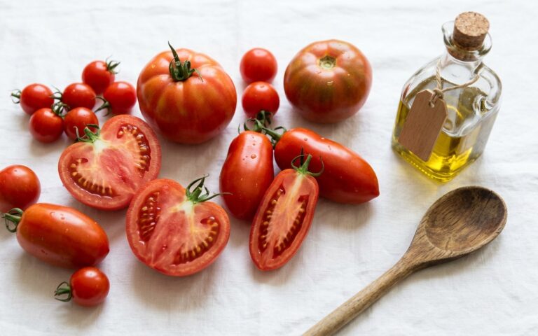 Licopene e pomodoro: olio e cottura fanno davvero la differenza?